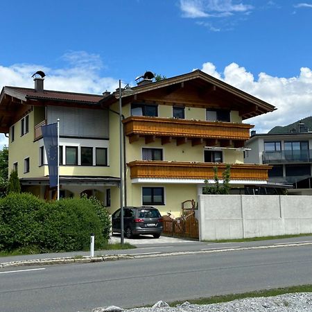 Apartmán Haus Laubreuter Kaprun Exteriér fotografie