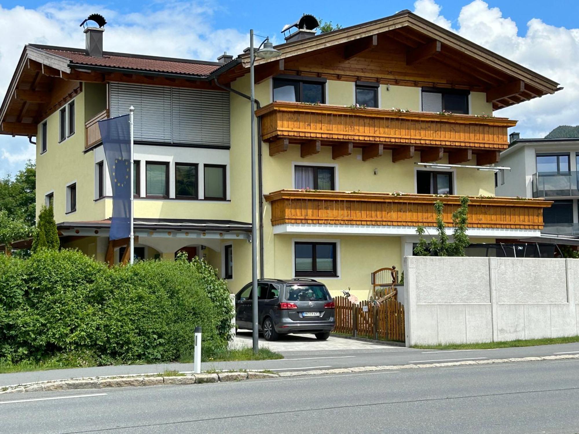 Apartmán Haus Laubreuter Kaprun Exteriér fotografie
